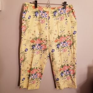 Women's capris size 12